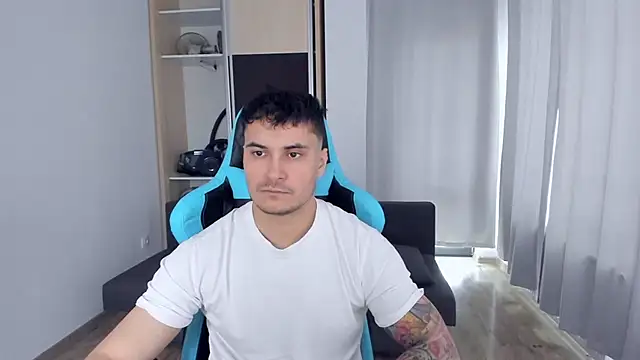 MatMalonne online show from December 30, 2024, 10:10 am