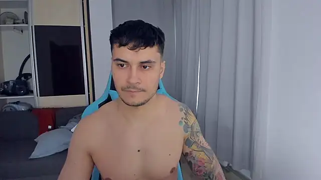 MatMalonne online show from January 1, 2025, 2:31 pm