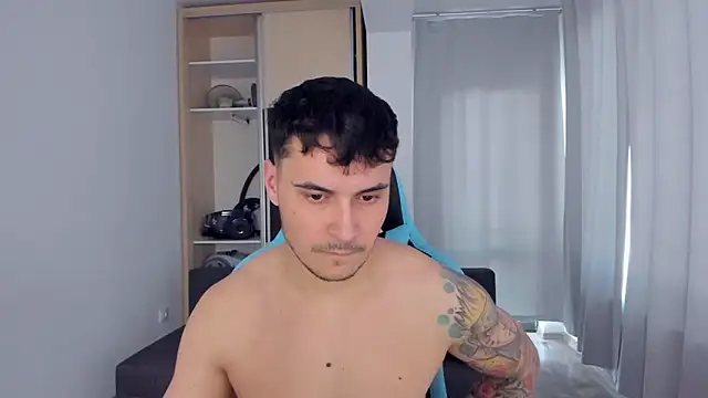 MatMalonne online show from January 2, 2025, 1:08 pm