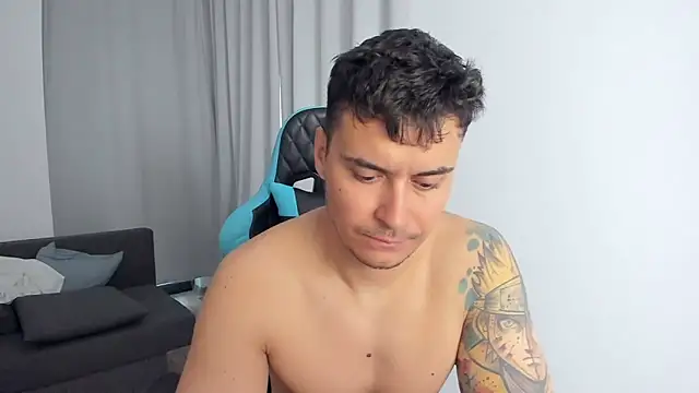 MatMalonne online show from September 29, 2025, 2:33 pm