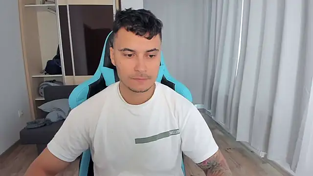 MatMalonne online show from October 1, 2025, 5:13 am