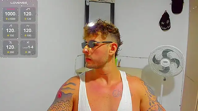 Ares blue online show from October 8, 2025, 1:25 am