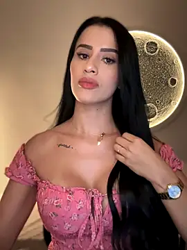 SarahhSmitth1 online show from October 25, 2025, 11:21 pm