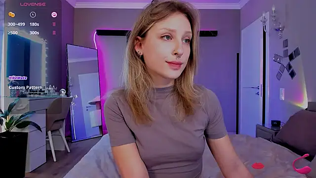 lilyvibe online show from January 7, 2025, 8:10 pm