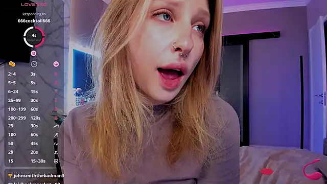 Snapshot of lilyvibe chatting on January 7, 2025, 11:14 pm lilyvibe online show from January 7, 2025, 11:14 pm