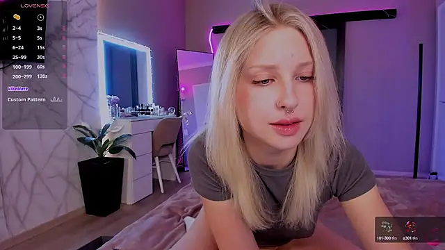 Snapshot of lilyvibe chatting on January 30, 2025, 10:41 pm lilyvibe online show from January 30, 2025, 10:41 pm