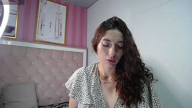 Tomoe b online show from December 12, 2024, 4:04 am