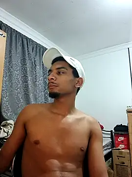 29YOURZ 28  online show from October 22, 2025, 9:36 pm