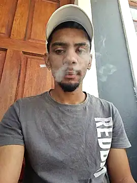 29YOURZ 28  online show from November 11, 2025, 10:15 am