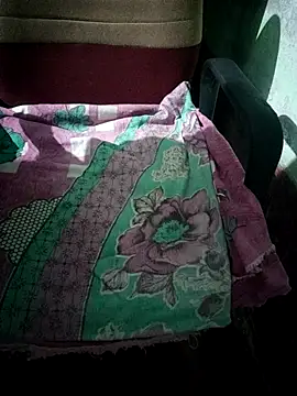 Ralisha Rani online show from November 28, 2025, 8:44 pm