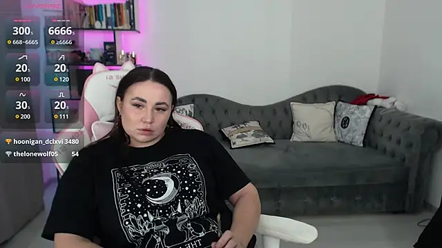 Snapshot of SexyWitch_666 chatting on December 4, 2024, 10:57 am SexyWitch 666 online show from December 4, 2024, 10:57 am