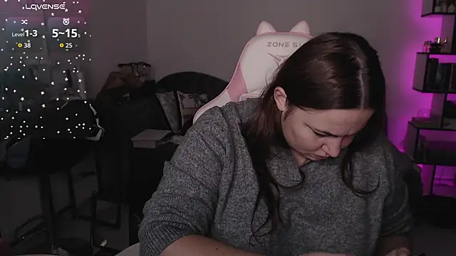 Snapshot of SexyWitch_666 chatting on October 6, 2025, 8:45 am SexyWitch 666 online show from October 6, 2025, 8:45 am