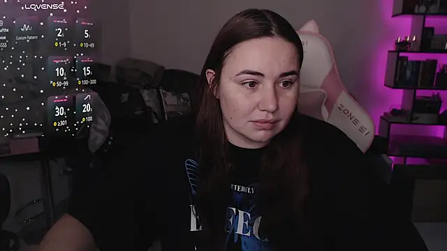 Snapshot of SexyWitch_666 chatting on November 3, 2025, 8:04 am SexyWitch 666 online show from November 3, 2025, 8:04 am