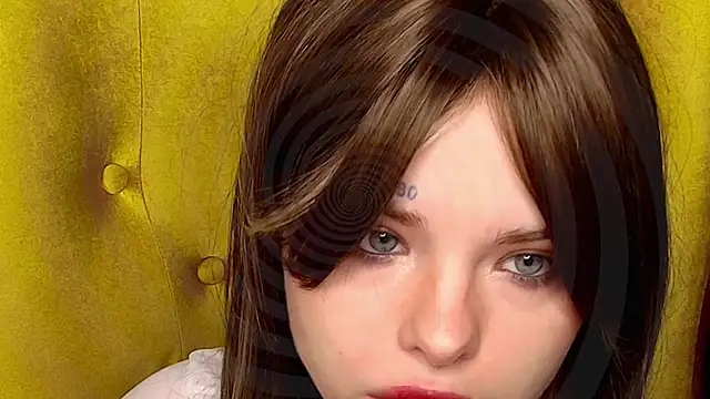 Snapshot of MisssLola chatting on October 12, 2025, 2:05 pm MisssLola online show from October 12, 2025, 2:05 pm