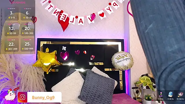 Snapshot of Bunny_O chatting on March 16, 2025, 8:21 pm Bunny O online show from March 16, 2025, 8:21 pm