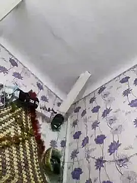 SweetLeila40 online show from December 24, 2024, 12:00 pm