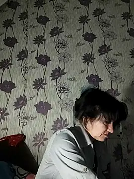 SweetLeila40 online show from March 6, 2025, 7:21 pm