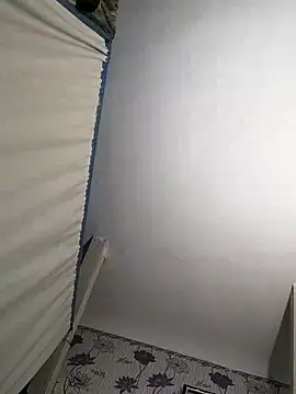 SweetLeila40 online show from March 12, 2025, 12:10 am