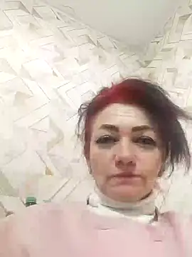 SweetLeila40 online show from April 22, 2026, 6:53 pm