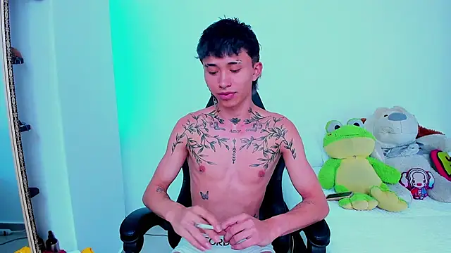 Snapshot of juniior_2311_ chatting on October 30, 2025, 7:14 pm juniior 2311 online show from October 30, 2025, 7:14 pm