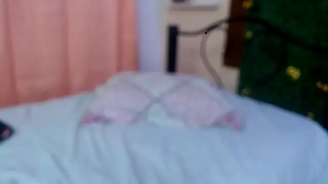 evaleribigtits18 online show from January 9, 2026, 12:13 am