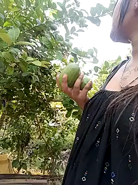 Hot Urvi online show from December 27, 2024, 4:10 pm