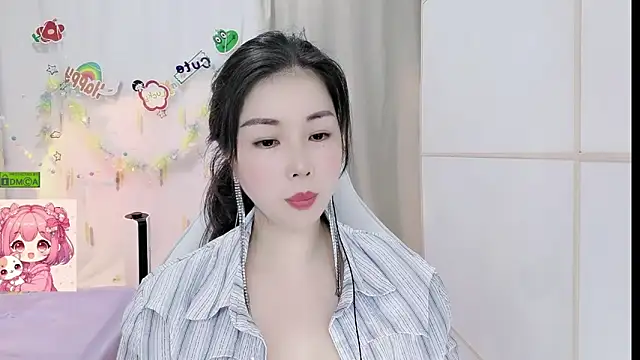 HK angelchloe online show from June 19, 2026, 1:21 am
