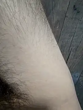 Snapshot of hungarian_dick chatting on November 23, 2025, 8:47 am hungarian dick online show from November 23, 2025, 8:47 am