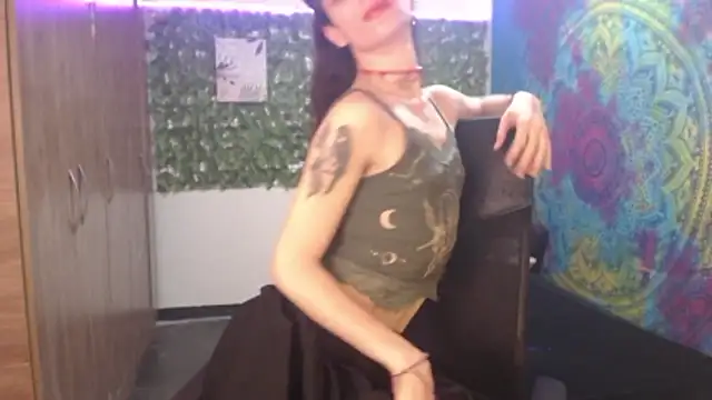 BurningVenus12 online show from January 14, 2026, 5:07 pm