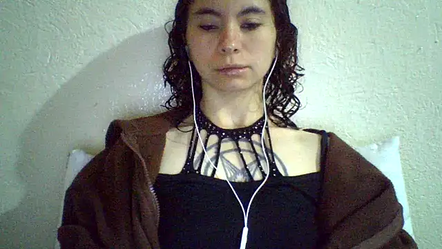 Snapshot of CELEna098rs707 chatting on May 22, 2026, 8:58 pm CELEna098rs707 online show from May 22, 2026, 8:58 pm