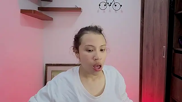 avans 15 online show from September 29, 2025, 11:53 pm