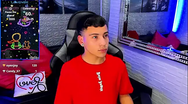 salvadorgomezx online show from January 4, 2025, 6:52 am