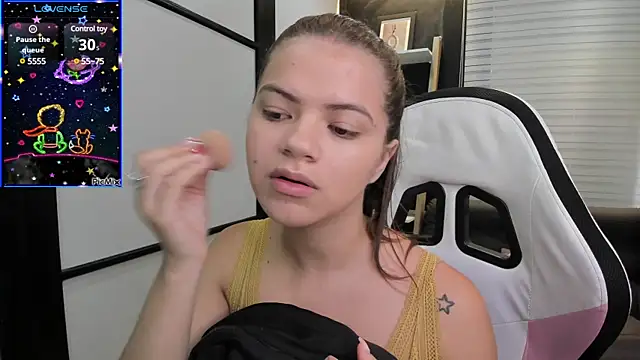Snapshot of PaigeJayden chatting on February 18, 2025, 1:55 pm PaigeJayden online show from February 18, 2025, 1:55 pm