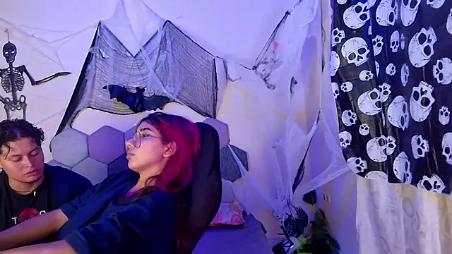 Horny tgn online show from November 1, 2025, 5:59 pm