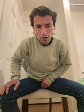 Natural sexy33 online show from March 10, 2025, 6:59 am