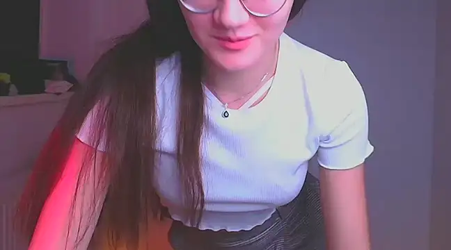 Josephine jo online show from December 19, 2024, 10:32 pm