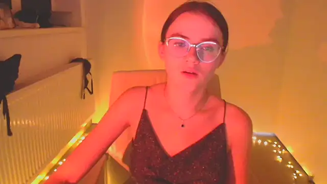 Josephine jo online show from February 1, 2025, 4:56 am