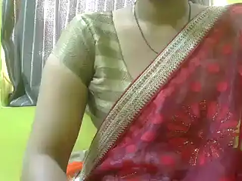 CUTYHINA 001 online show from December 9, 2024, 4:12 am