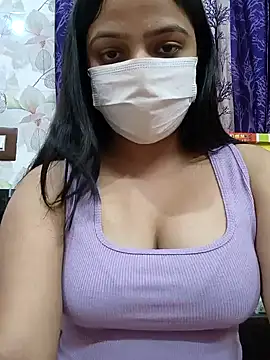 Snapshot of Myloveurvi chatting on December 17, 2024, 3:06 pm Myloveurvi online show from December 17, 2024, 3:06 pm