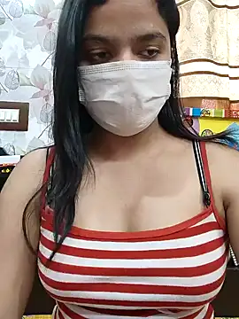 Snapshot of Myloveurvi chatting on January 22, 2025, 7:57 am Myloveurvi online show from January 22, 2025, 7:57 am