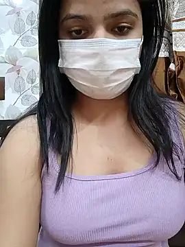 Snapshot of Myloveurvi chatting on February 10, 2025, 4:47 pm Myloveurvi online show from February 10, 2025, 4:47 pm