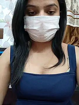 Snapshot of Myloveurvi chatting on February 24, 2025, 1:10 pm Myloveurvi online show from February 24, 2025, 1:10 pm