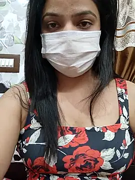 Snapshot of Myloveurvi chatting on March 3, 2025, 7:06 pm Myloveurvi online show from March 3, 2025, 7:06 pm