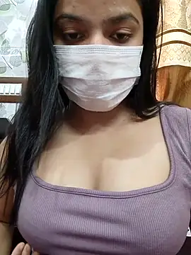 Snapshot of Myloveurvi chatting on March 20, 2025, 11:16 am Myloveurvi online show from March 20, 2025, 11:16 am