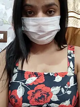 Snapshot of Myloveurvi chatting on March 21, 2025, 10:28 am Myloveurvi online show from March 21, 2025, 10:28 am