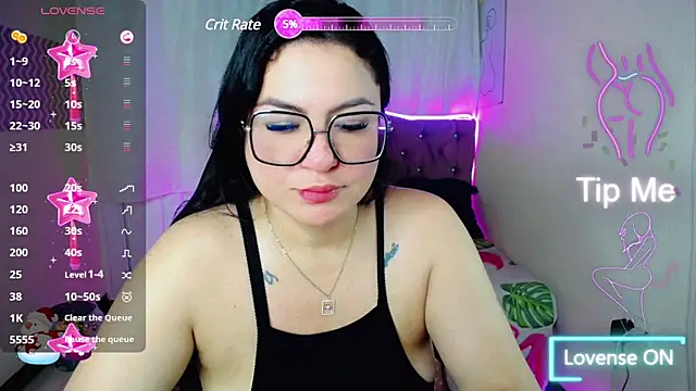  curvy latina online show from January 16, 2025, 11:26 am