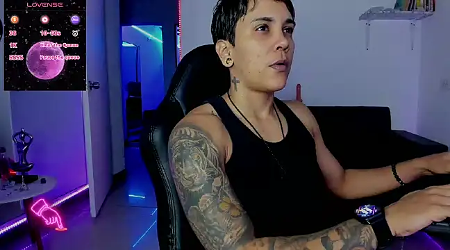 ZhoeStrong online show from January 19, 2025, 4:22 am