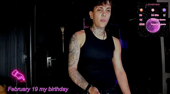 ZhoeStrong online show from February 20, 2025, 2:24 pm