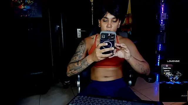 ZhoeStrong online show from September 21, 2025, 10:55 pm