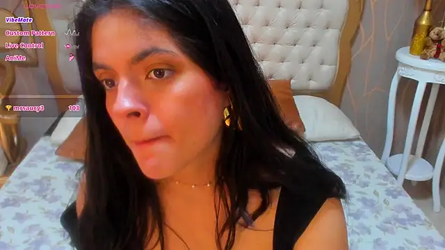 Snapshot of sofiaclauss chatting on December 6, 2024, 9:10 am sofiaclauss online show from December 6, 2024, 9:10 am